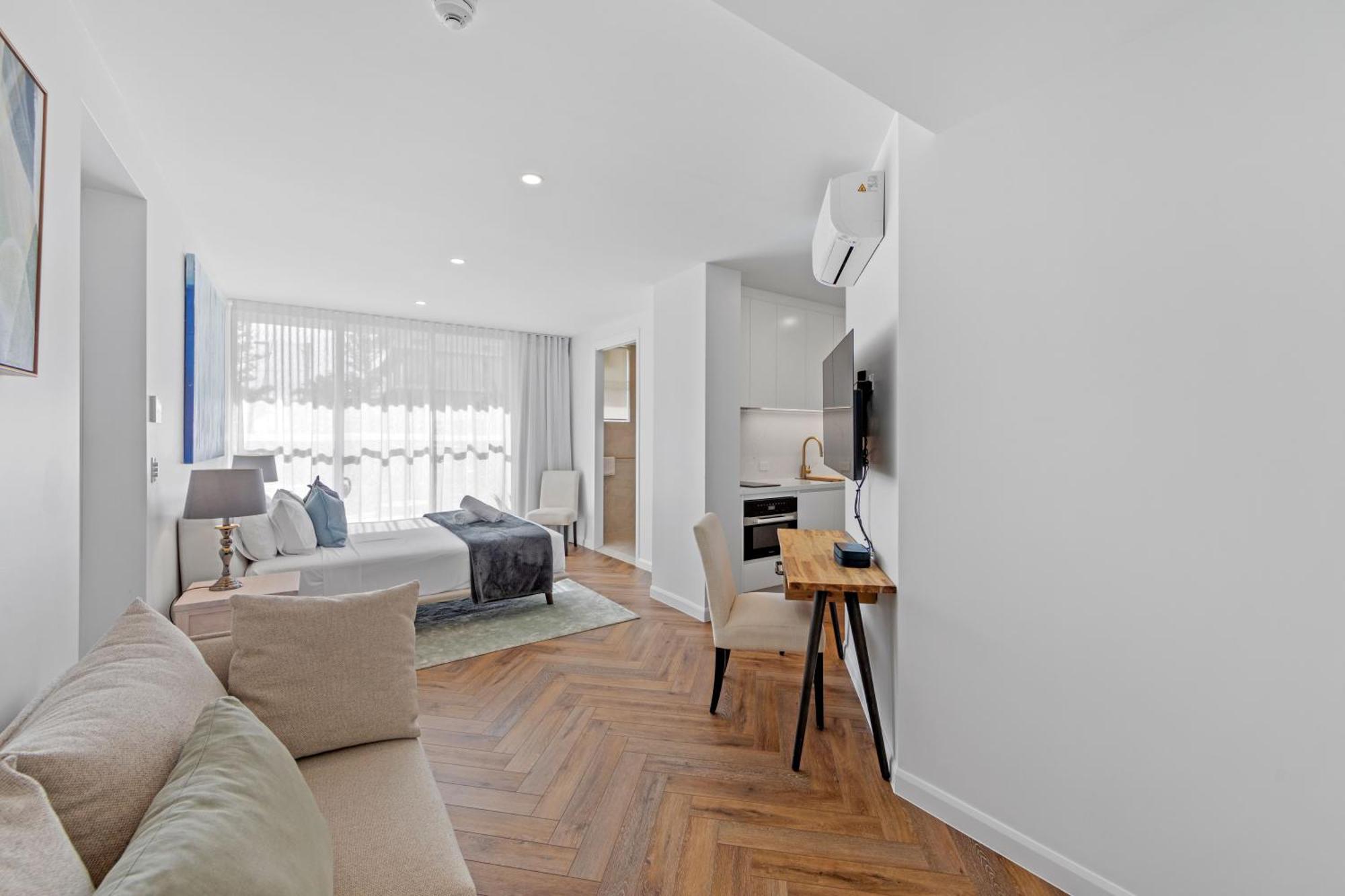 Burleigh Beach Tower 골드코스트 객실 사진
